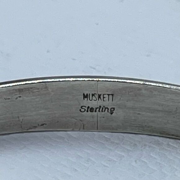 Navajo Artist Wilbur Muskett “Muskett Sterling“ Multistone thick silver cuff bra - Picture 4 of 14